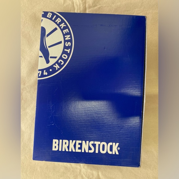 Birkenstock Milano Big Buckle Olive Green Sandals with Gold Hardware Accents W11 - Picture 4 of 11